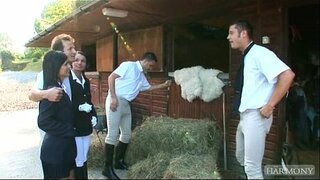 سیاہ ینجلکا لسی بیلے کی ڈبل آخر گرم ، شہوت انگیز گدا