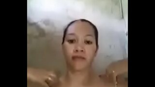 ���ुन्दर खेल आफ्नो उनको pyssy